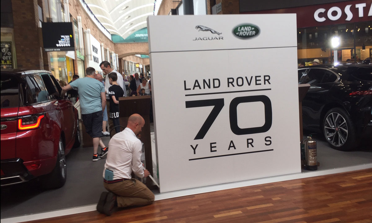 POINT OF SALE POS LAND ROVER